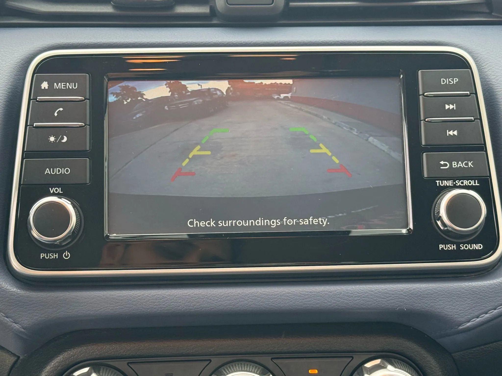 Used 2023 Nissan Versa SV image 18