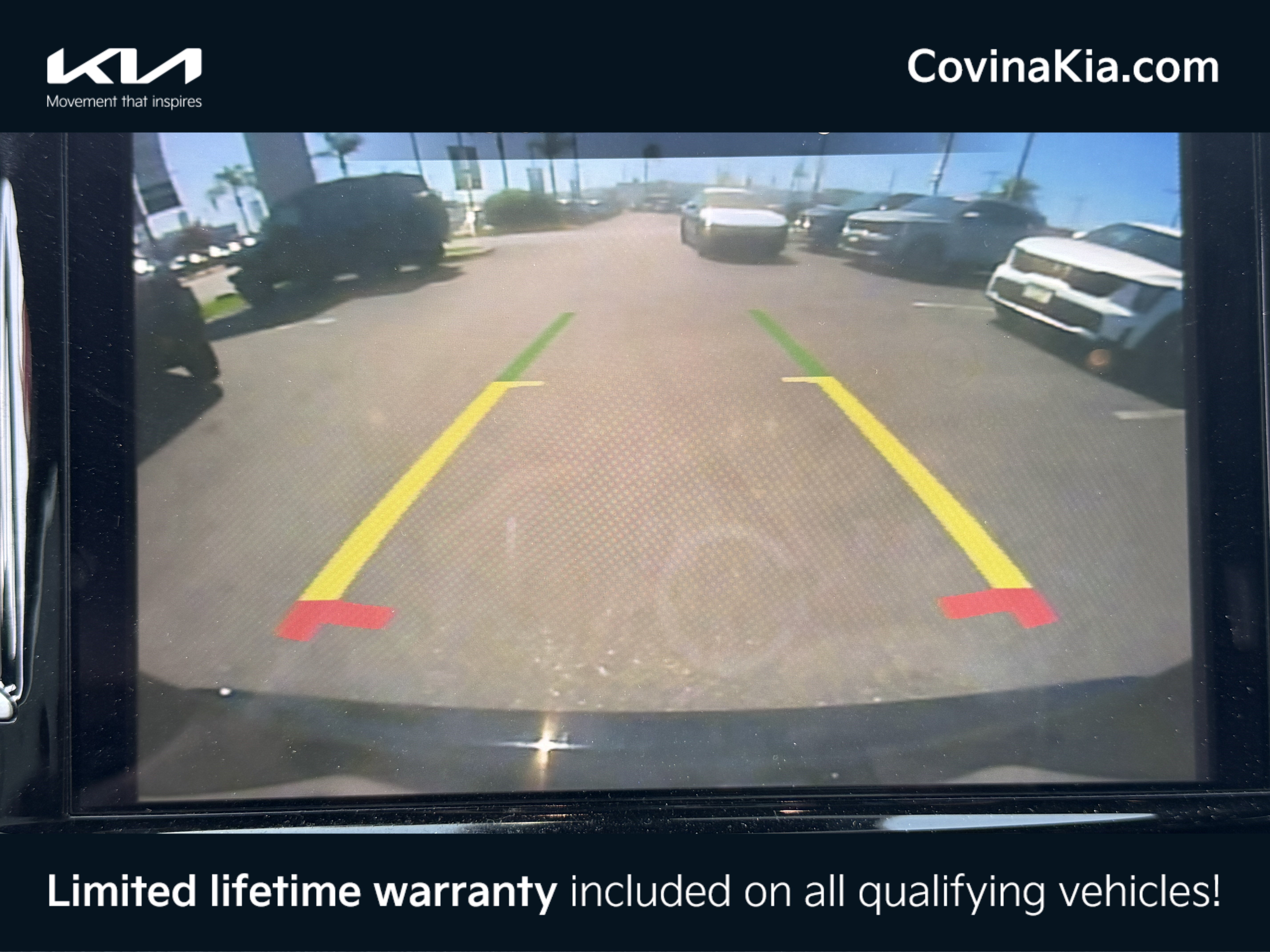 Used 2025 Chrysler Pacifica Select FWD image 24