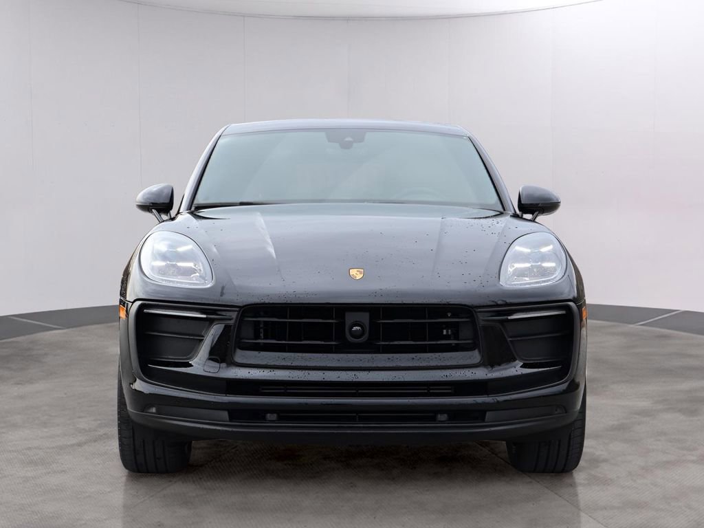 New 2026 Porsche Macan image 12