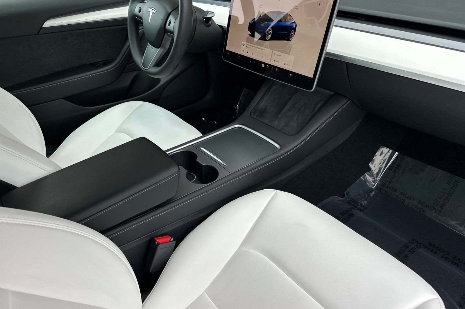 Used 2023 Tesla Model 3 Standard Range image 12