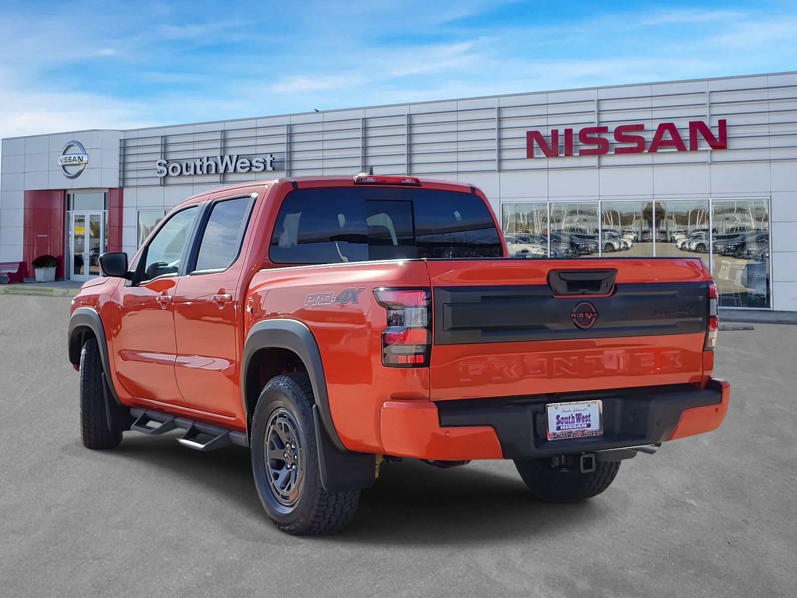 New 2026 Nissan Frontier PRO-4X w/ Pro Premium Package image 8