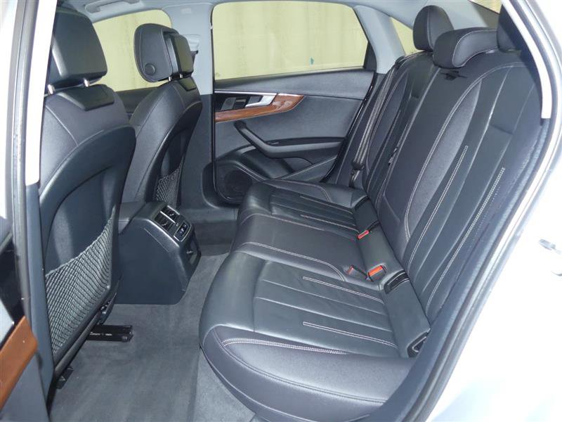 Used 2023 Audi A4 2.0T Premium w/ Convenience Package image 22