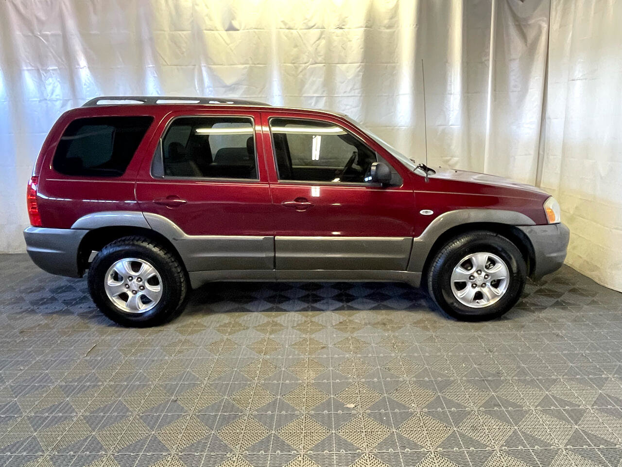 Used 2003 MAZDA Tribute ES image 9