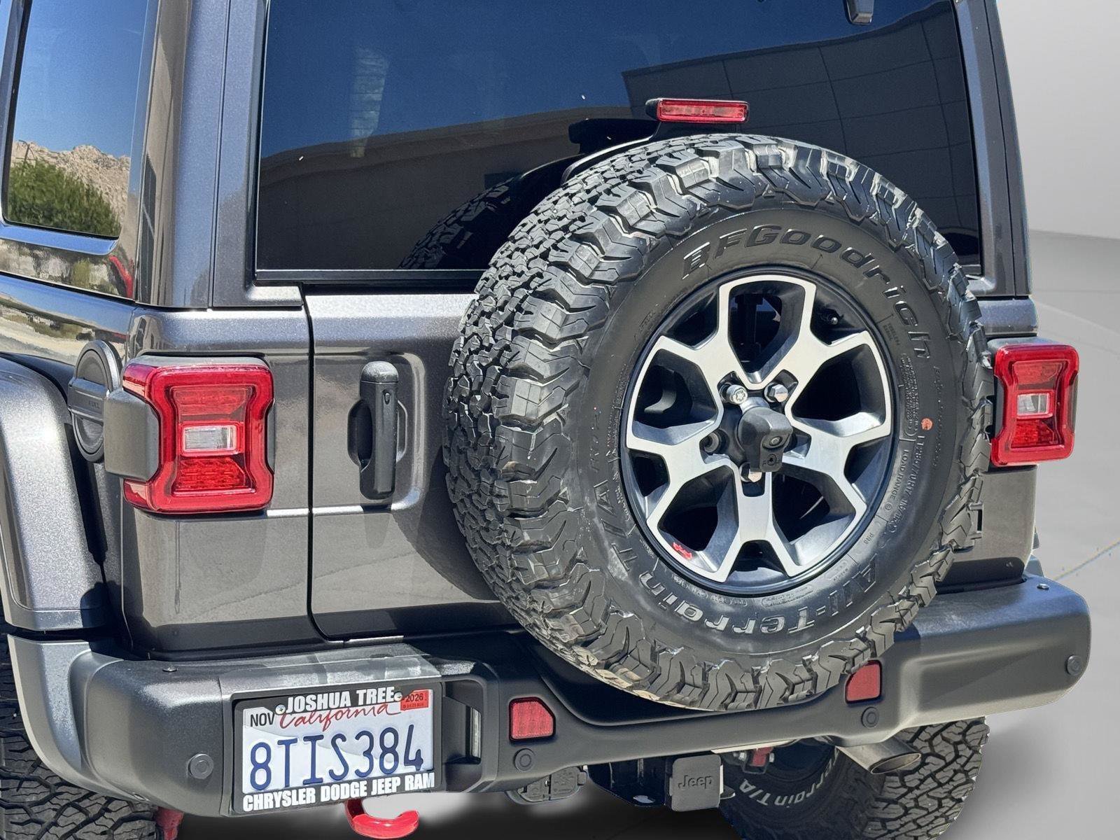 Used 2021 Jeep Wrangler Unlimited Rubicon AWD/4WD image 11