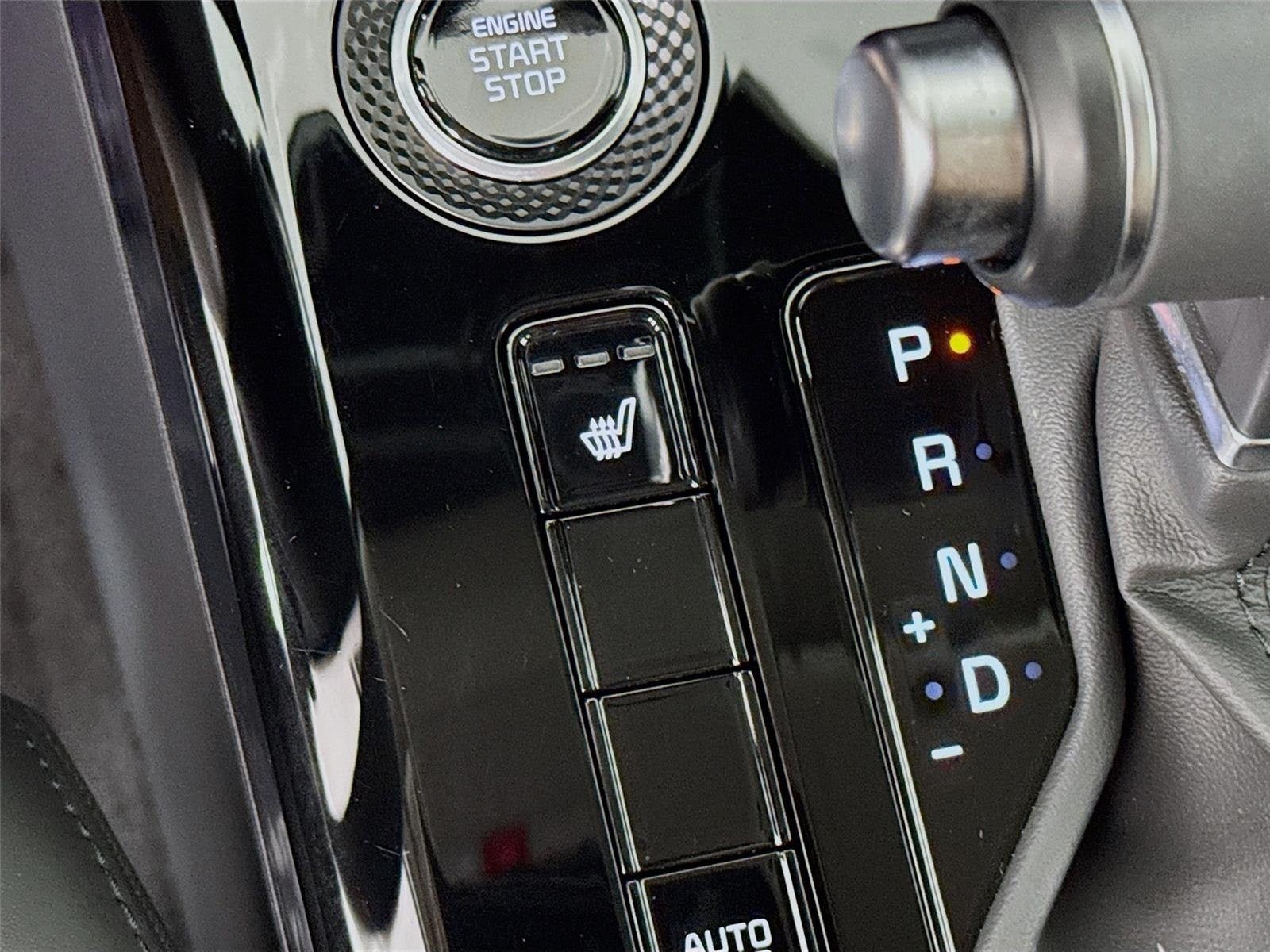 Certified 2023 Kia Niro EX Touring FWD image 22