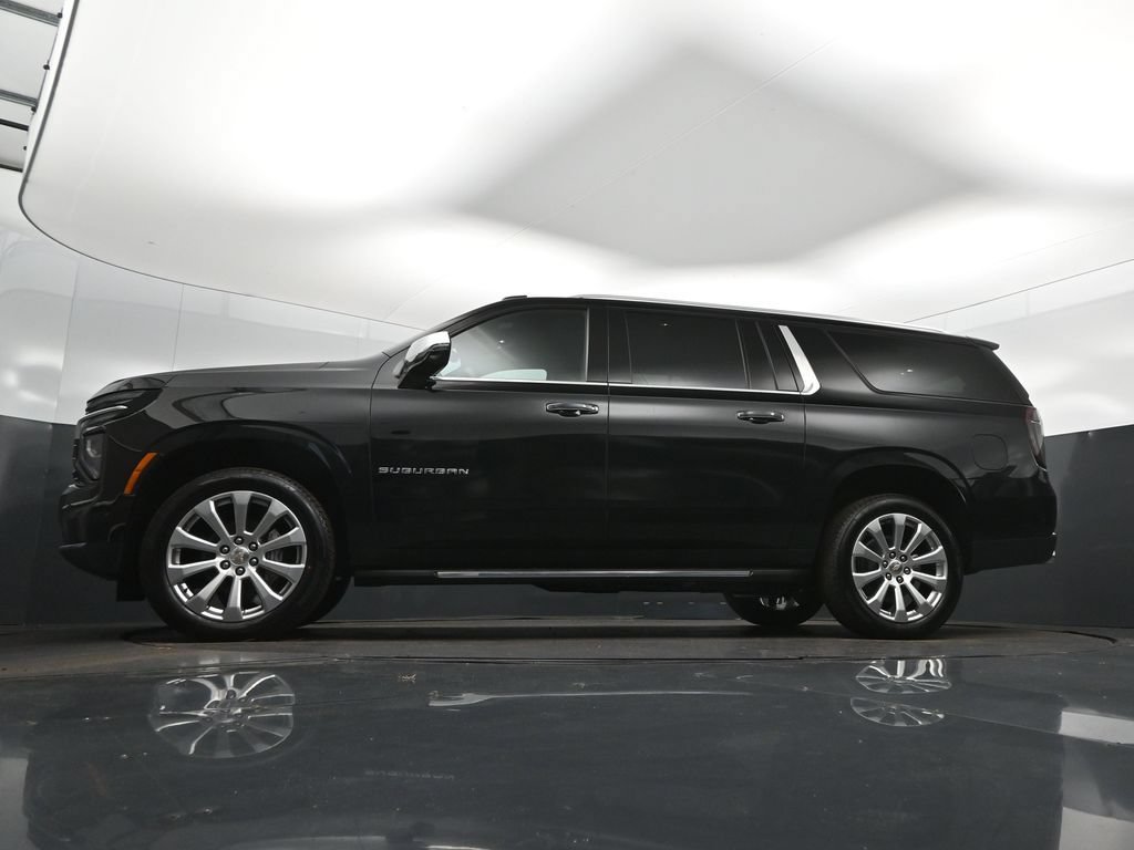 New 2026 Chevrolet Suburban Premier RWD image 39