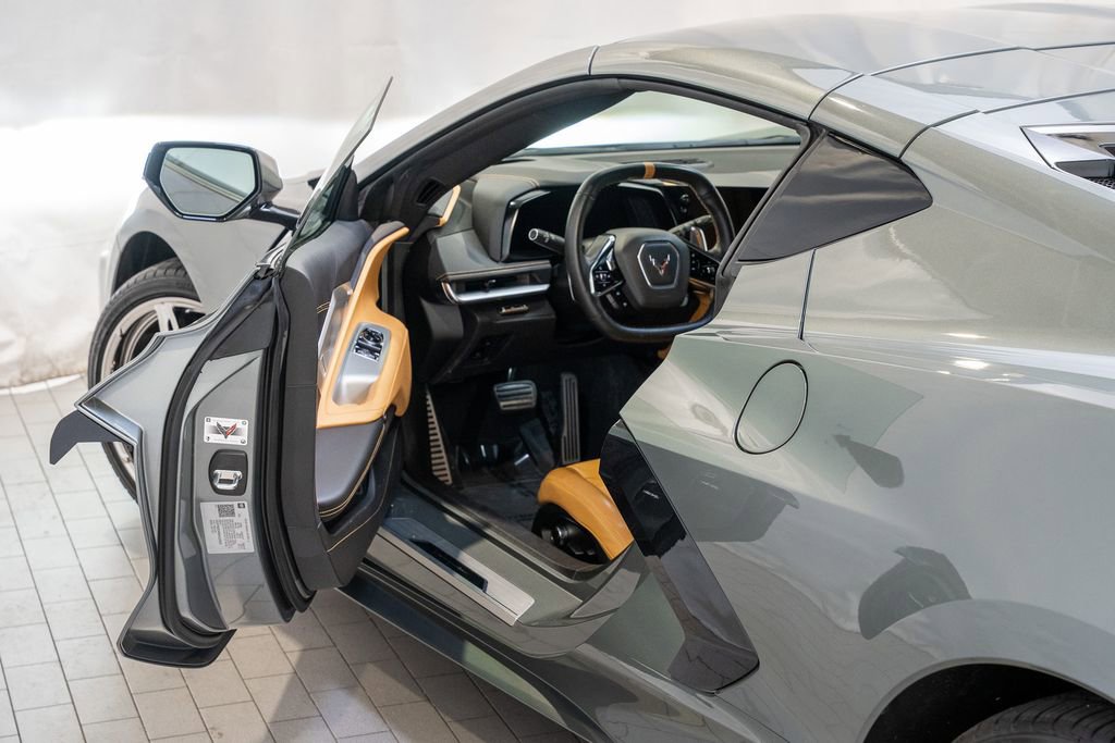 Used 2022 Chevrolet Corvette Stingray Preferred Cpe w/ 2LT image 18