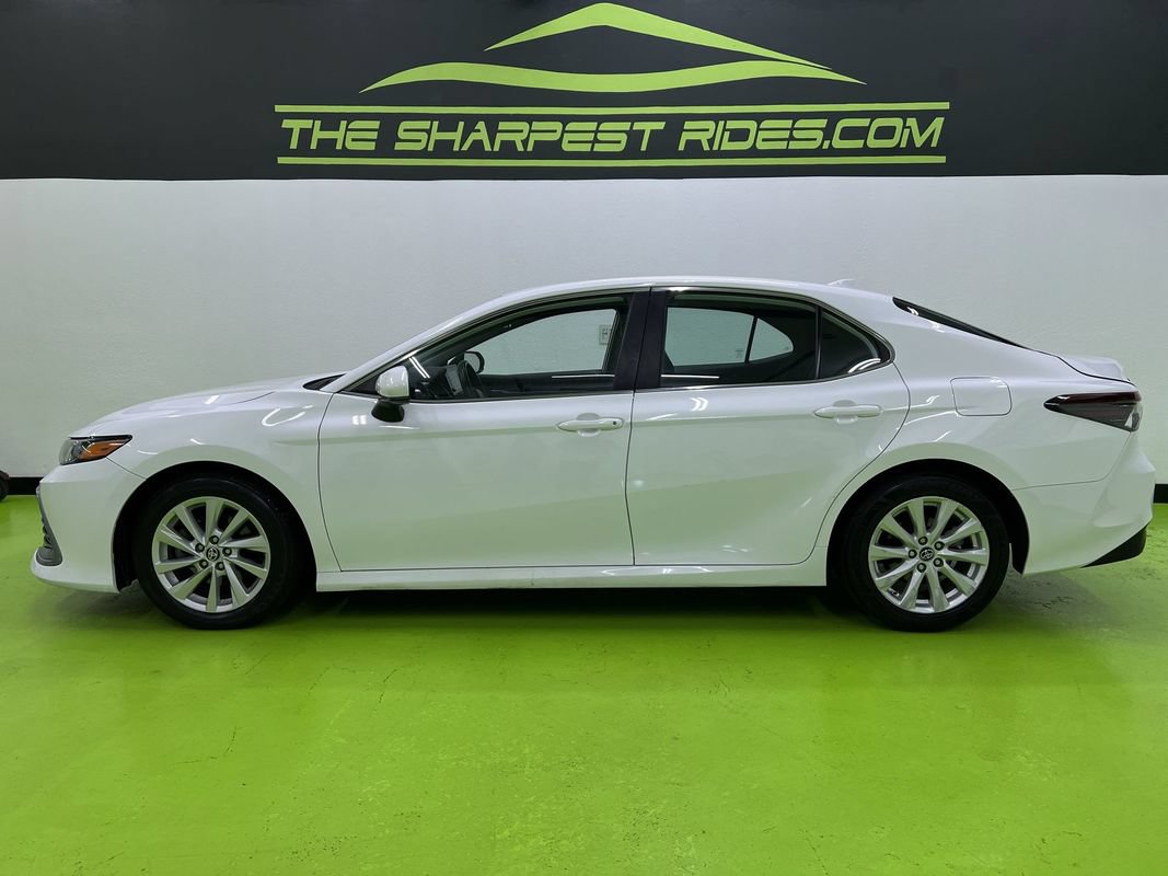 Used 2022 Toyota Camry LE FWD image 6