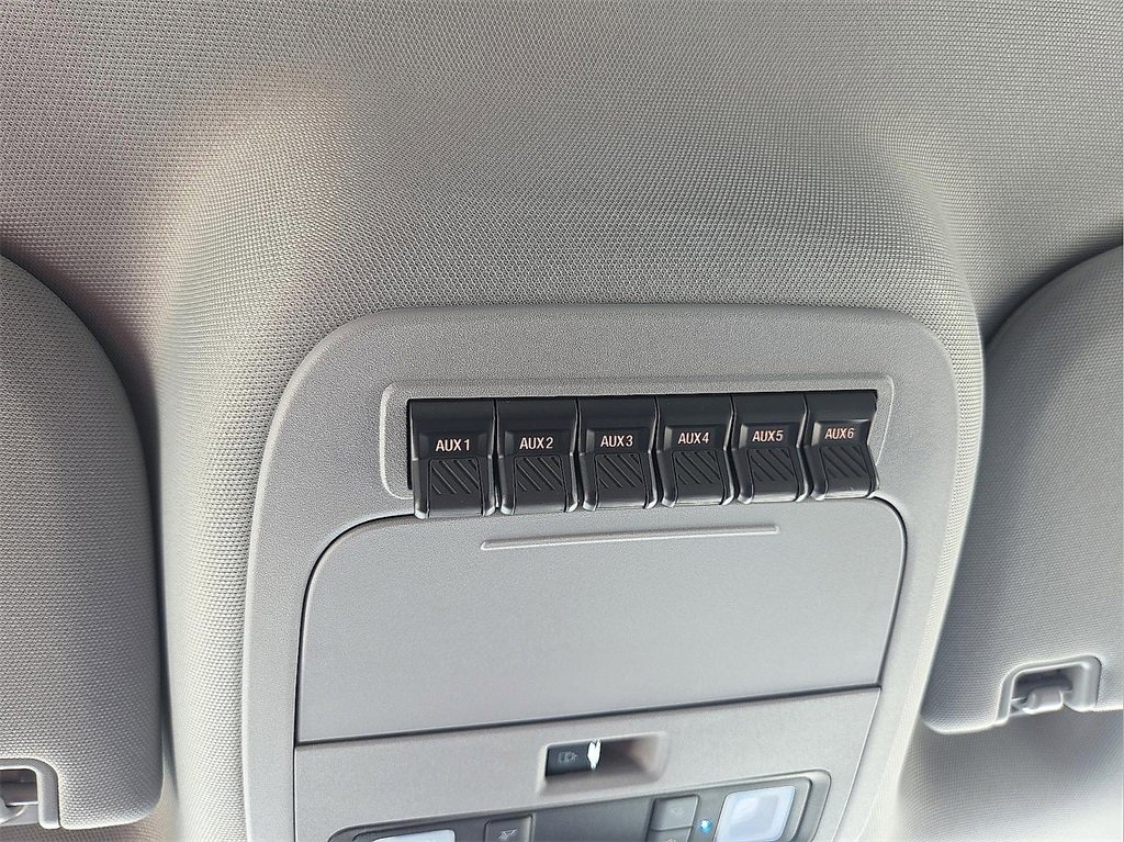 New 2025 Ford F350 XL w/ XL Chrome Package image 16