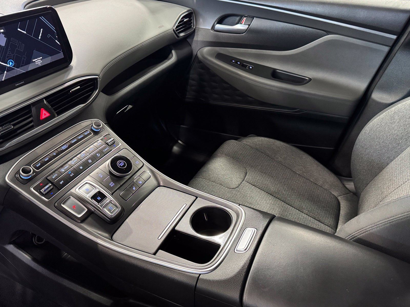 Used 2023 Hyundai Santa Fe SEL FWD image 17
