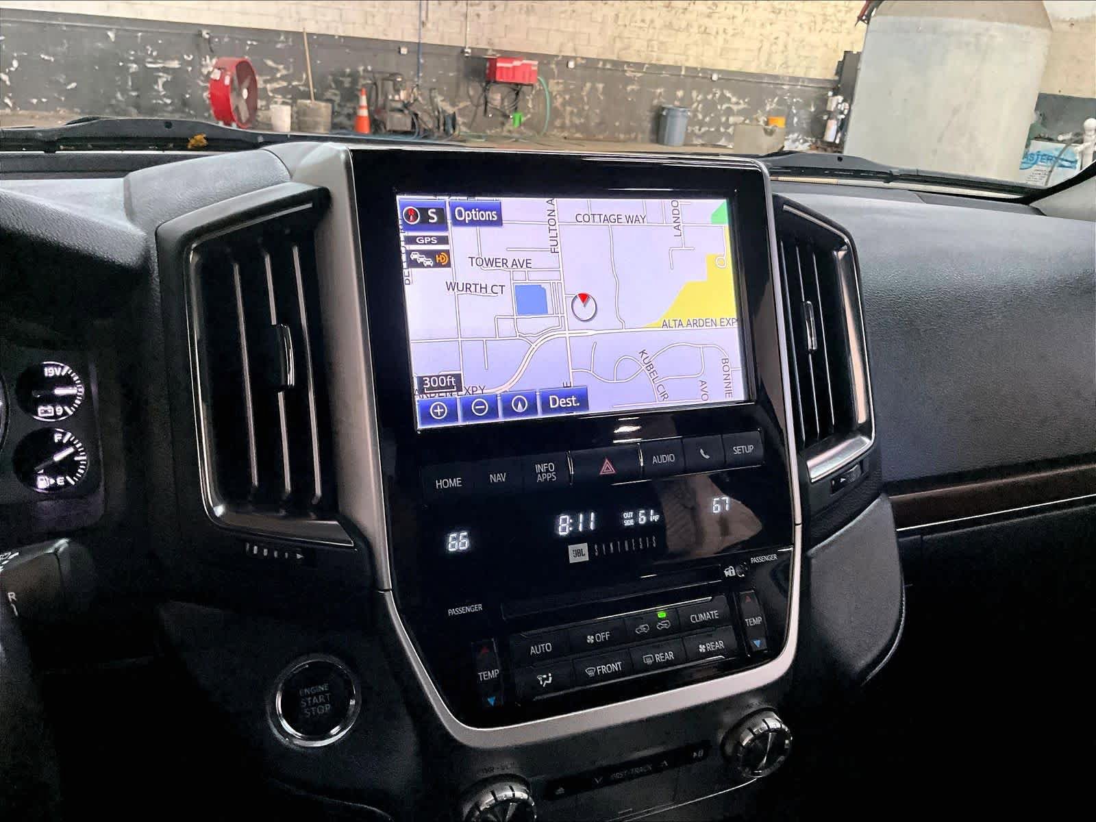 Used 2019 Toyota Land Cruiser AWD/4WD image 36