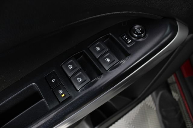 Used 2021 Chevrolet Colorado LT w/ Safety Package image 14