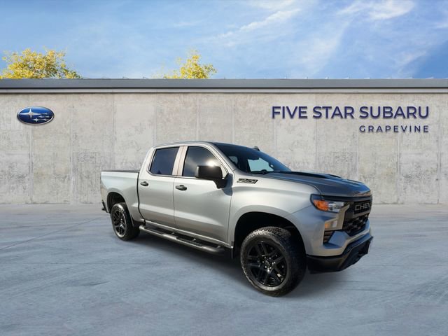 Used 2025 Chevrolet Silverado 1500 Custom Trail Boss w/ Turbomax Blackout Package image 2