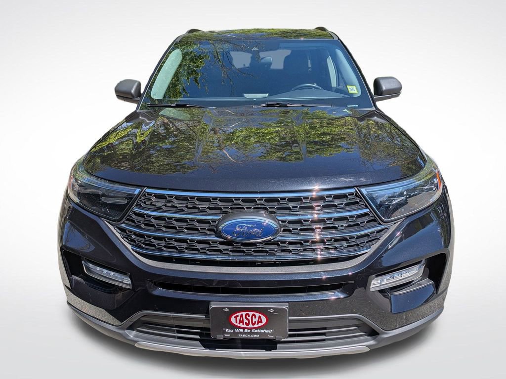 Used 2022 Ford Explorer XLT w/ Equipment Group 202A AWD/4WD image 9