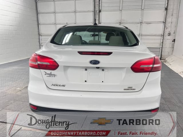 Used 2015 Ford Focus SE FWD image 7