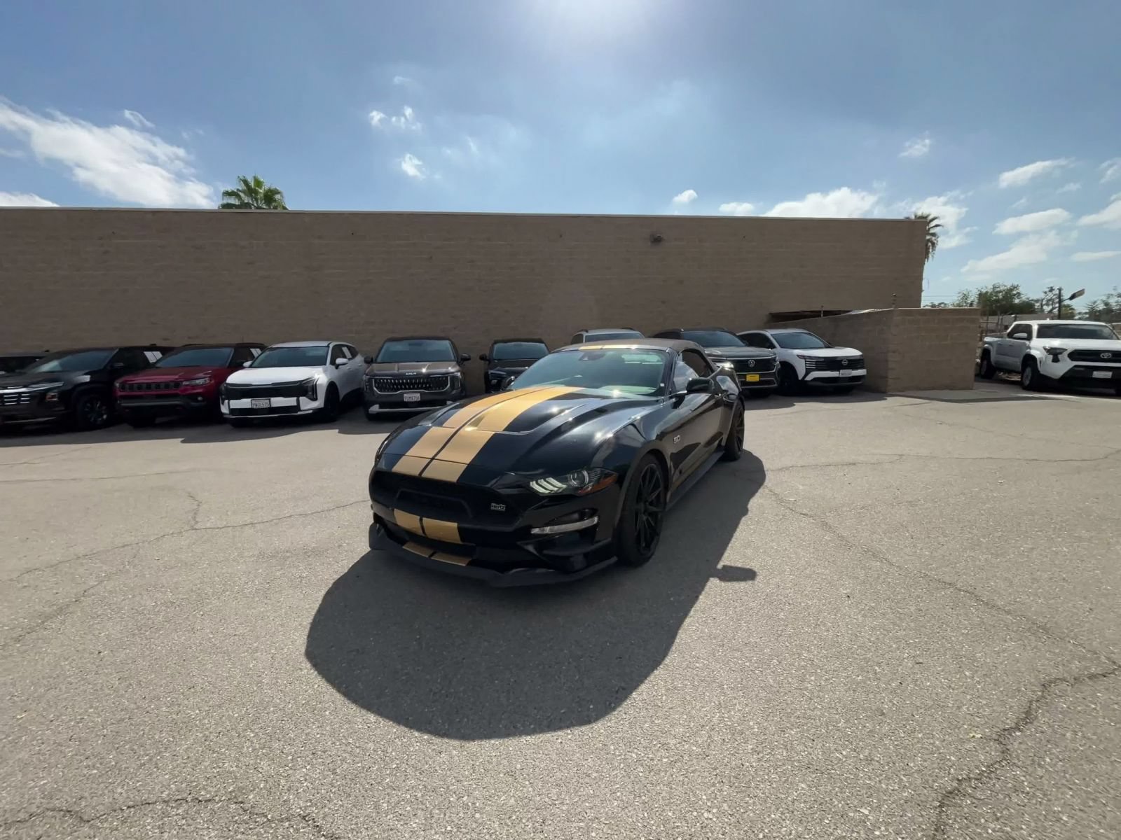 Used 2022 Ford Mustang GT Premium w/ GT Performance Package RWD image 6