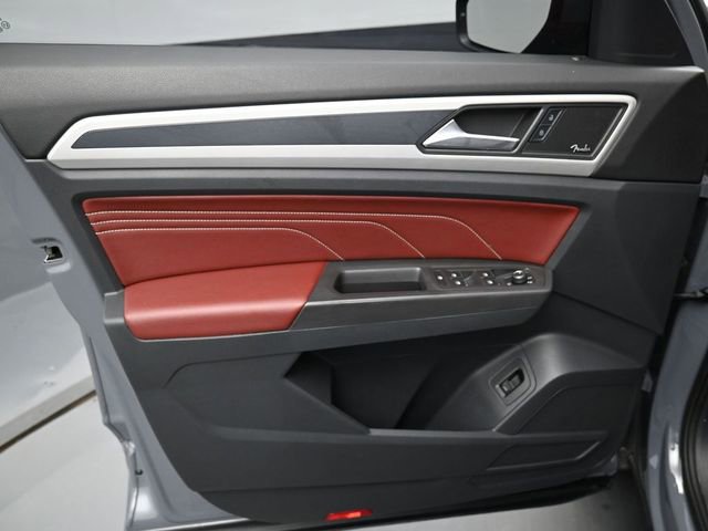 Used 2022 Volkswagen Atlas Cross Sport SEL Premium R-Line image 14