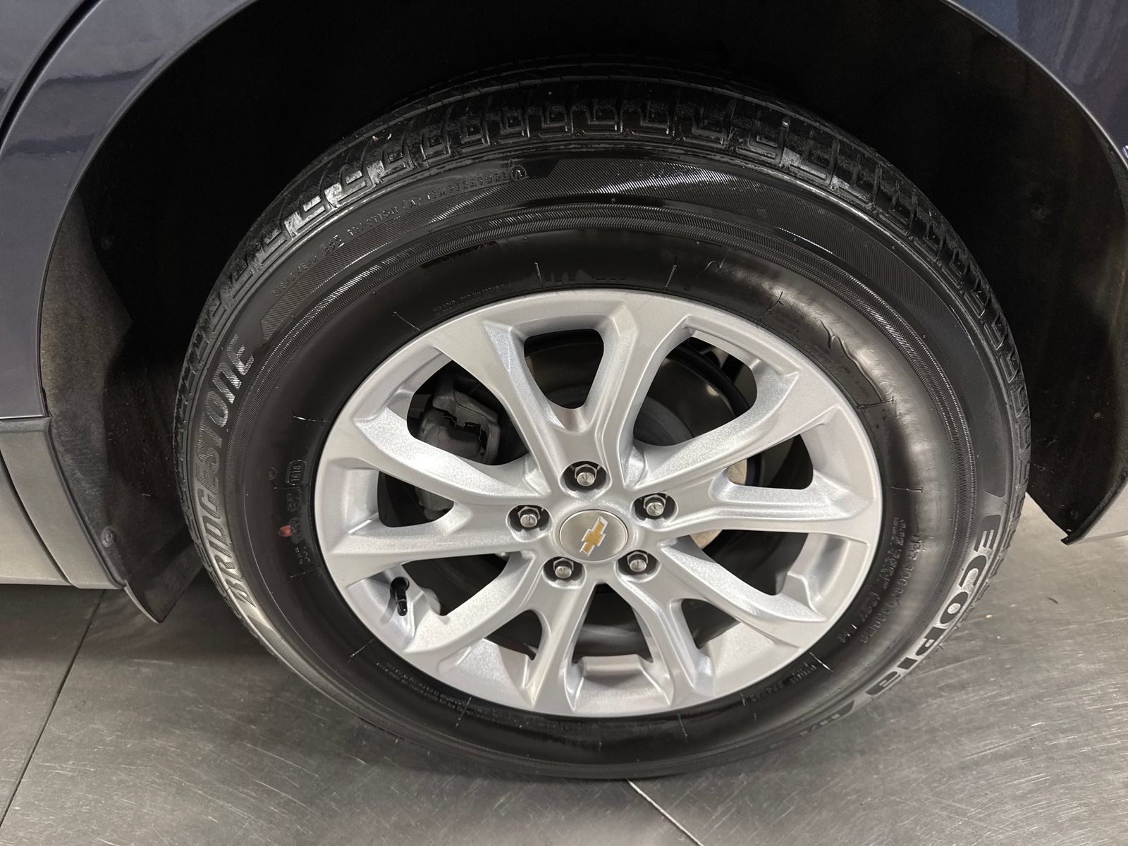 Used 2018 Chevrolet Equinox LT AWD/4WD image 12
