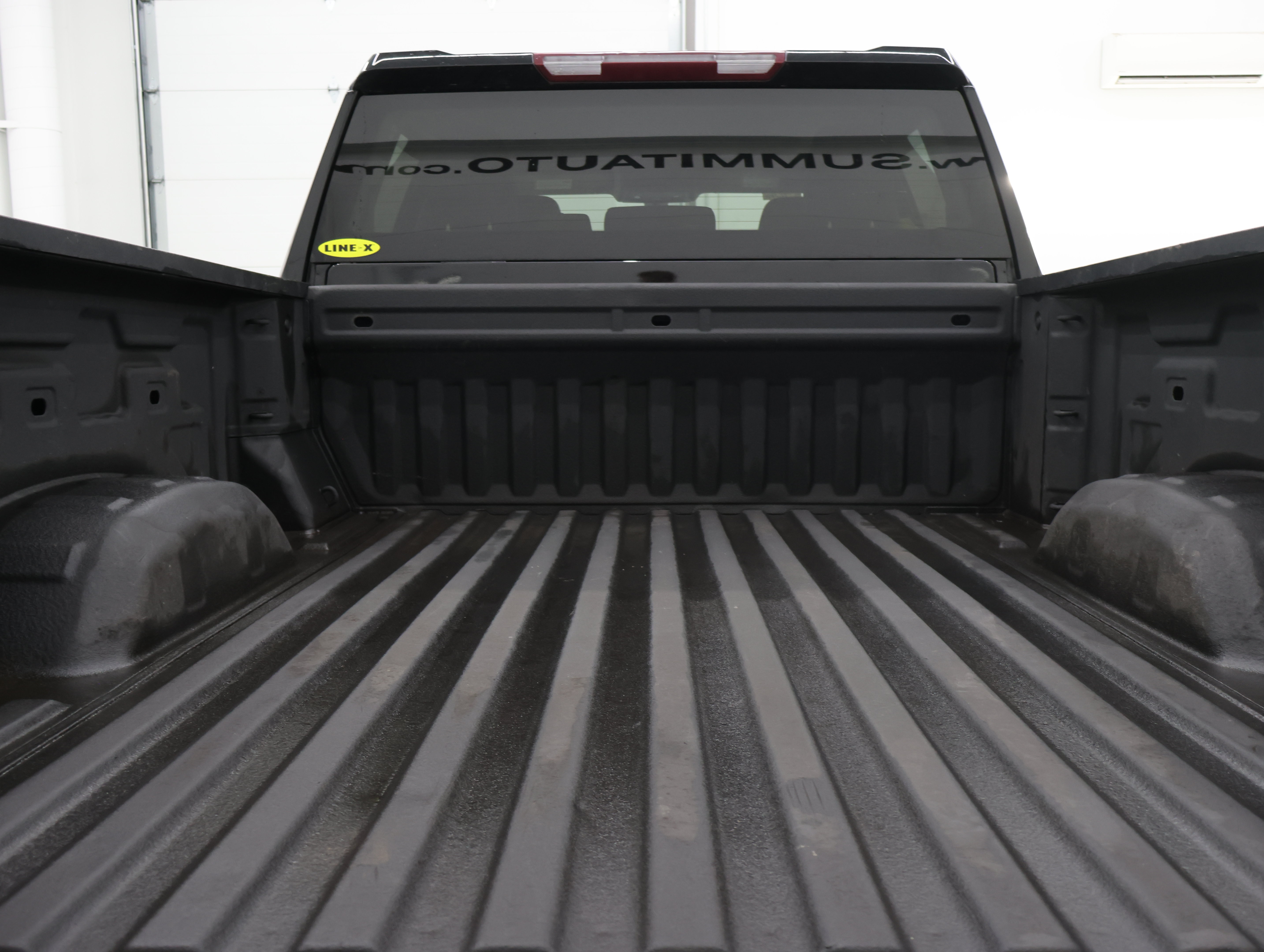 Used 2021 Chevrolet Silverado 2500 Custom w/ Custom Value Package AWD/4WD image 28