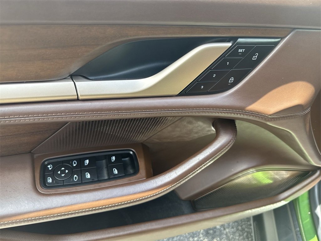 Used 2022 Porsche Taycan Turbo S image 15