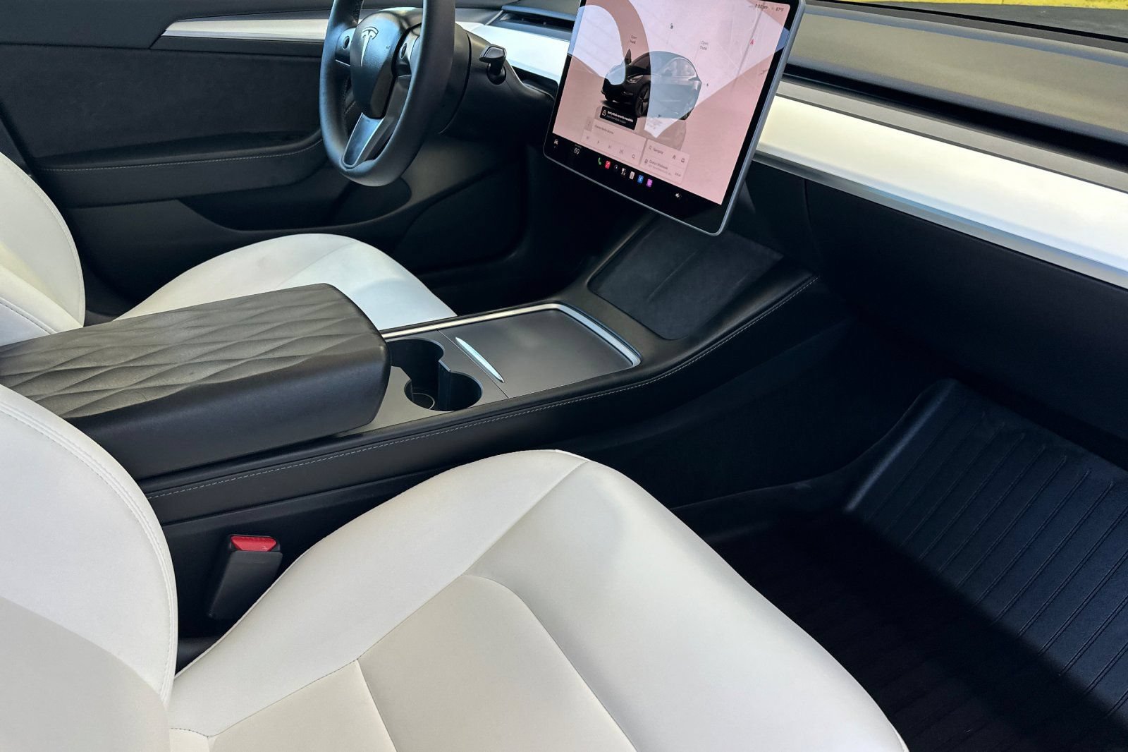 Used 2023 Tesla Model 3 Standard Range RWD image 15