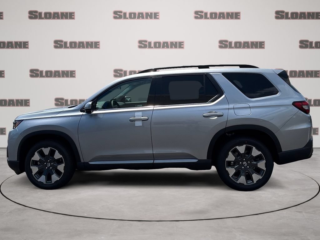 New 2026 Honda Pilot Touring image 2
