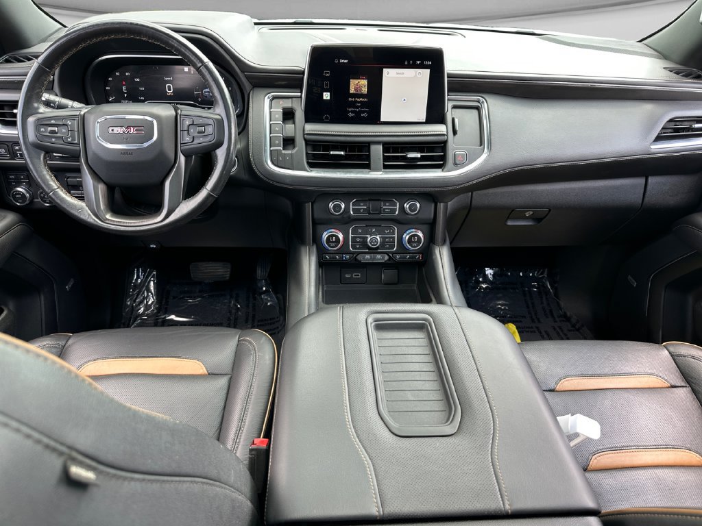 Used 2022 GMC Yukon XL AT4 w/ AT4 Premium Plus Package AWD/4WD image 21