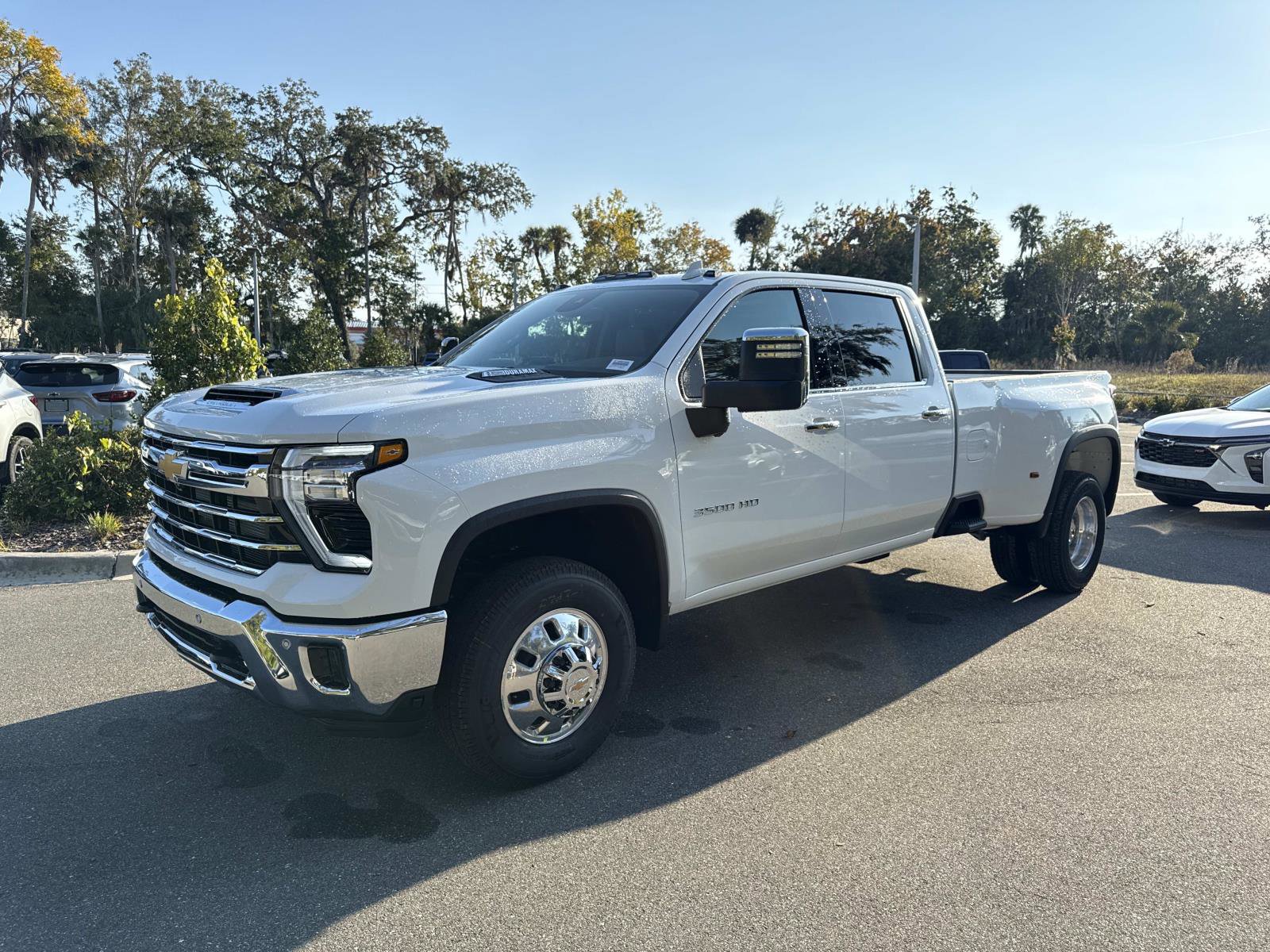 New 2026 Chevrolet Silverado 3500 LTZ w/ LTZ Convenience Package image 7