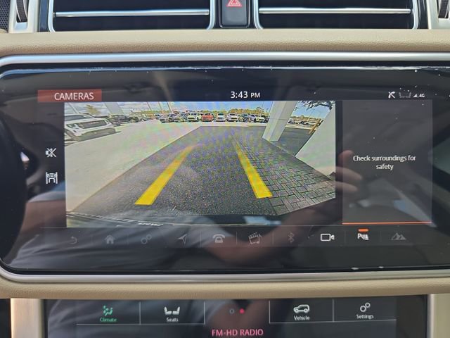 Used 2020 Land Rover Range Rover image 20