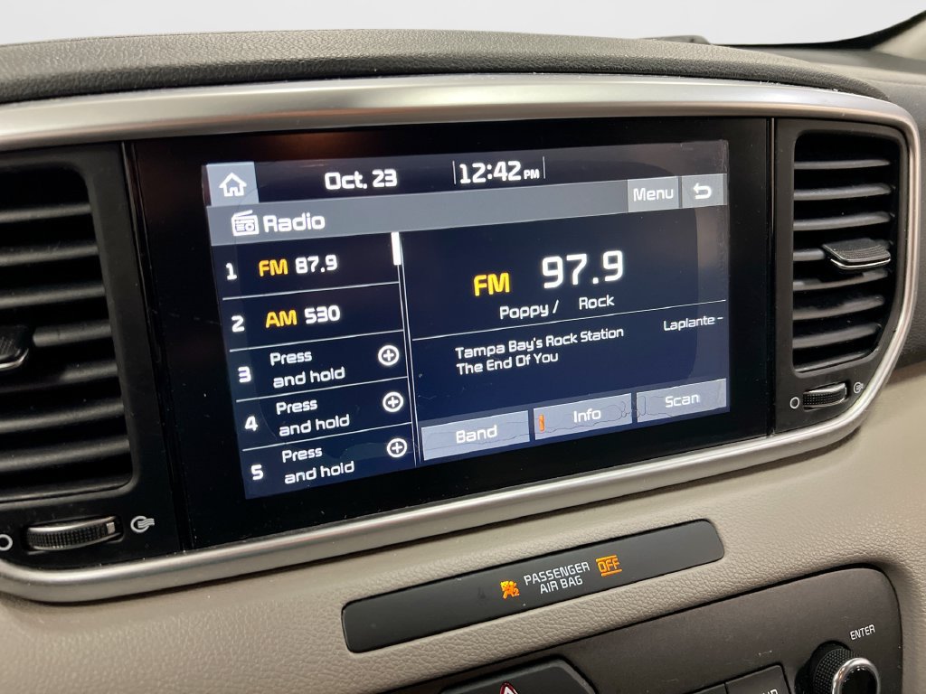 Used 2021 Kia Sportage LX FWD image 19
