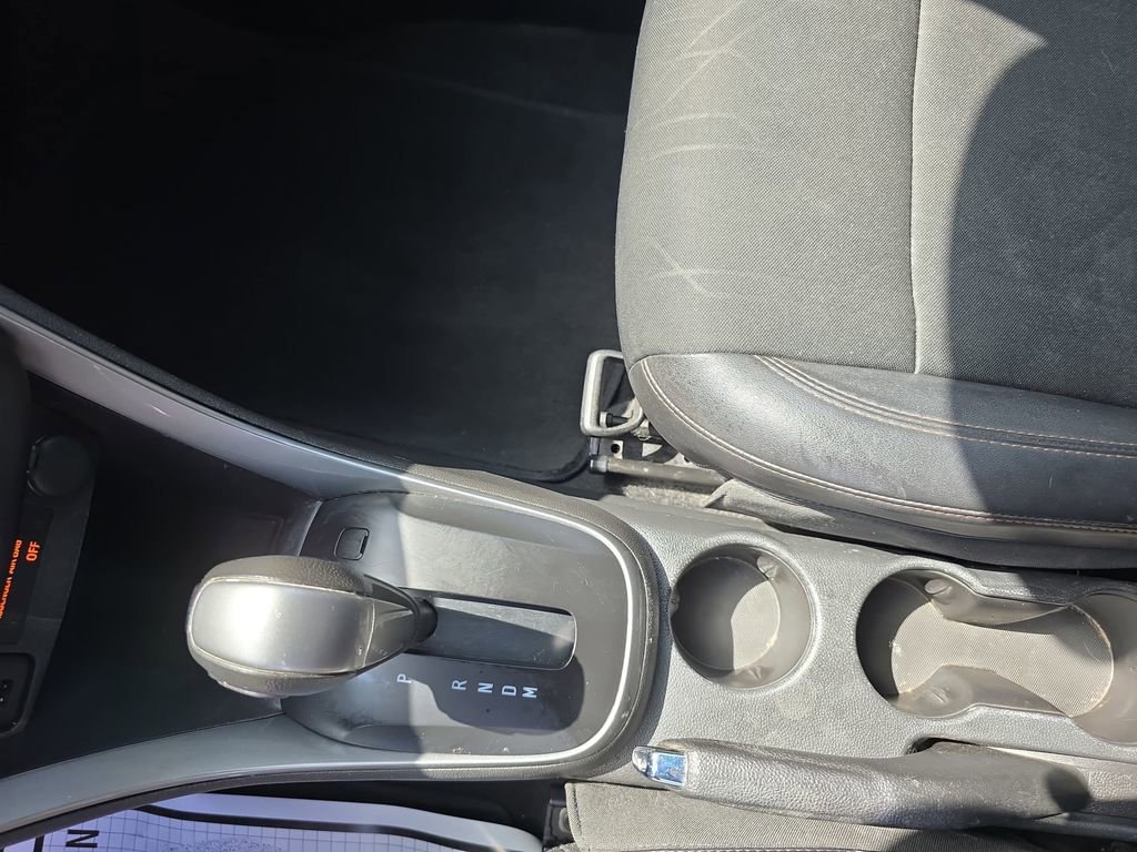 Used 2019 Chevrolet Trax LT w/ LT Convenience Package FWD image 21