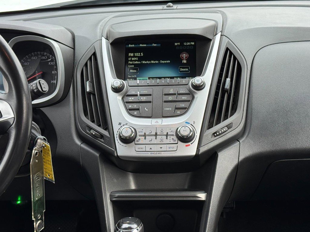 Used 2017 Chevrolet Equinox LT w/ Convenience Package image 13