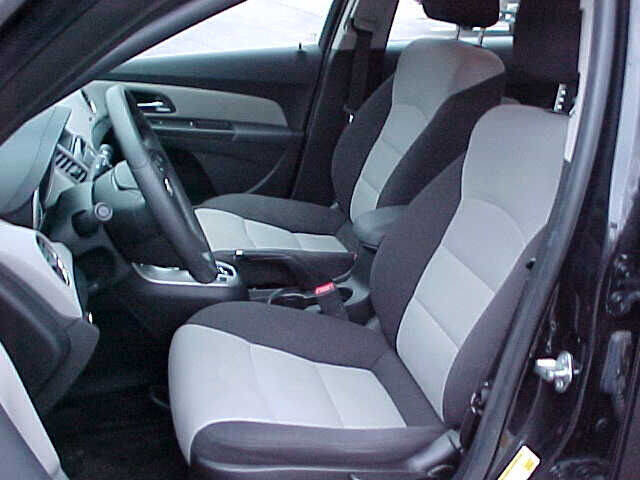 Used 2015 Chevrolet Cruze LS image 13