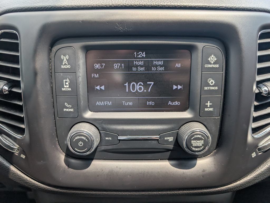 Used 2018 Jeep Compass Sport FWD image 13