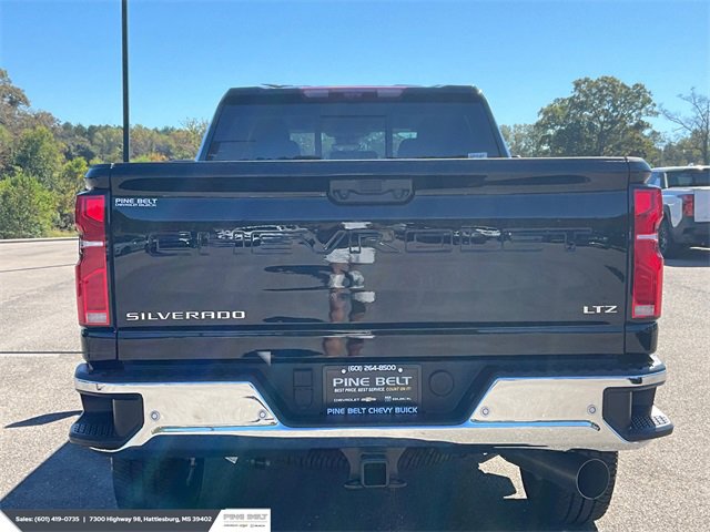 New 2026 Chevrolet Silverado 3500 LTZ w/ LTZ Convenience Package image 4