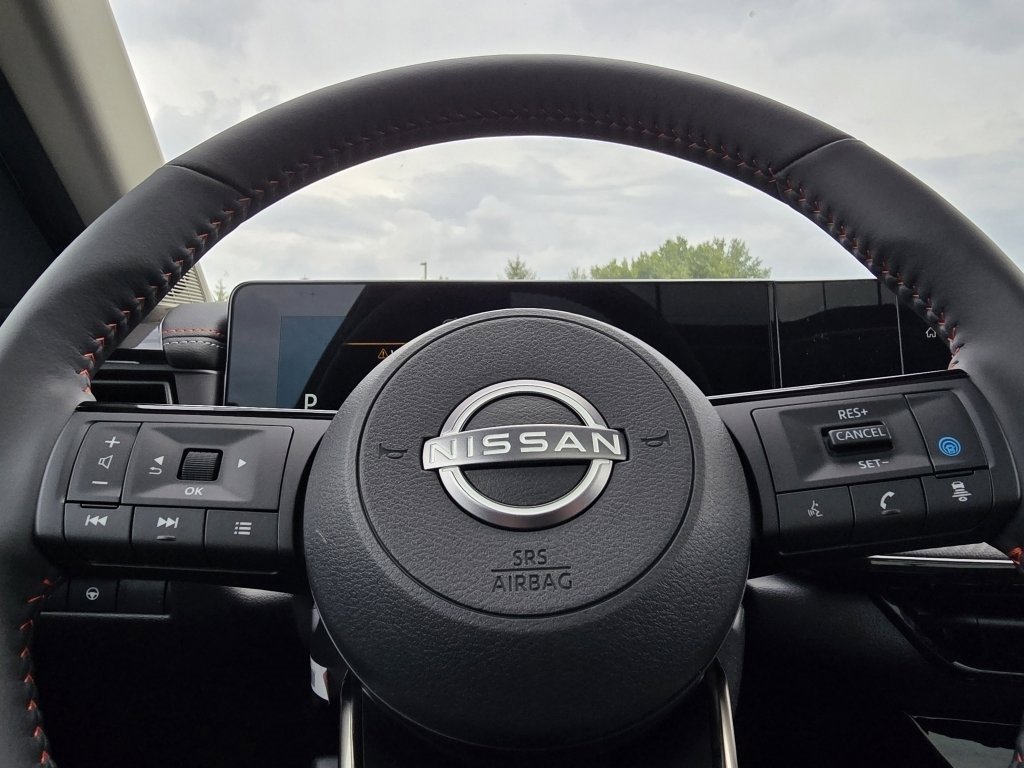 New 2026 Nissan Kicks SR w/ SR Premium Package image 16