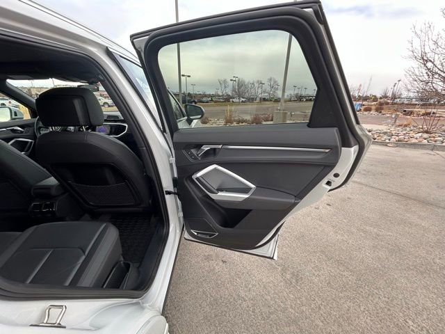 Used 2021 Audi Q3 2.0T Premium Plus image 25