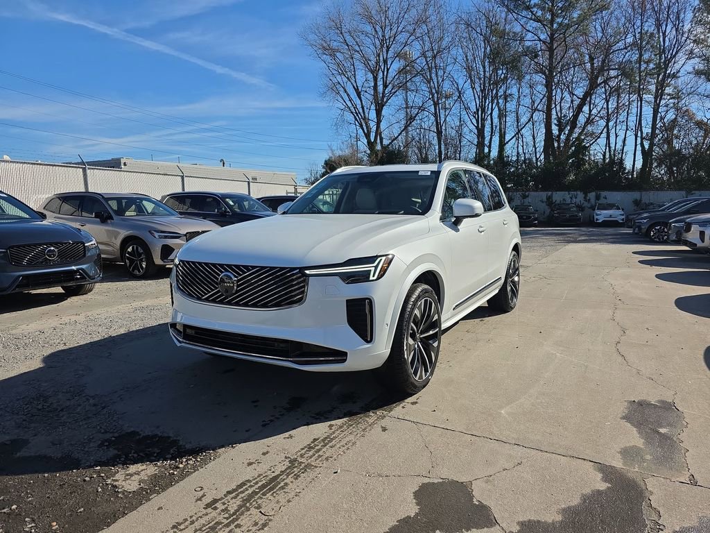 New 2026 Volvo XC90 B6 Ultra w/ Protection Package