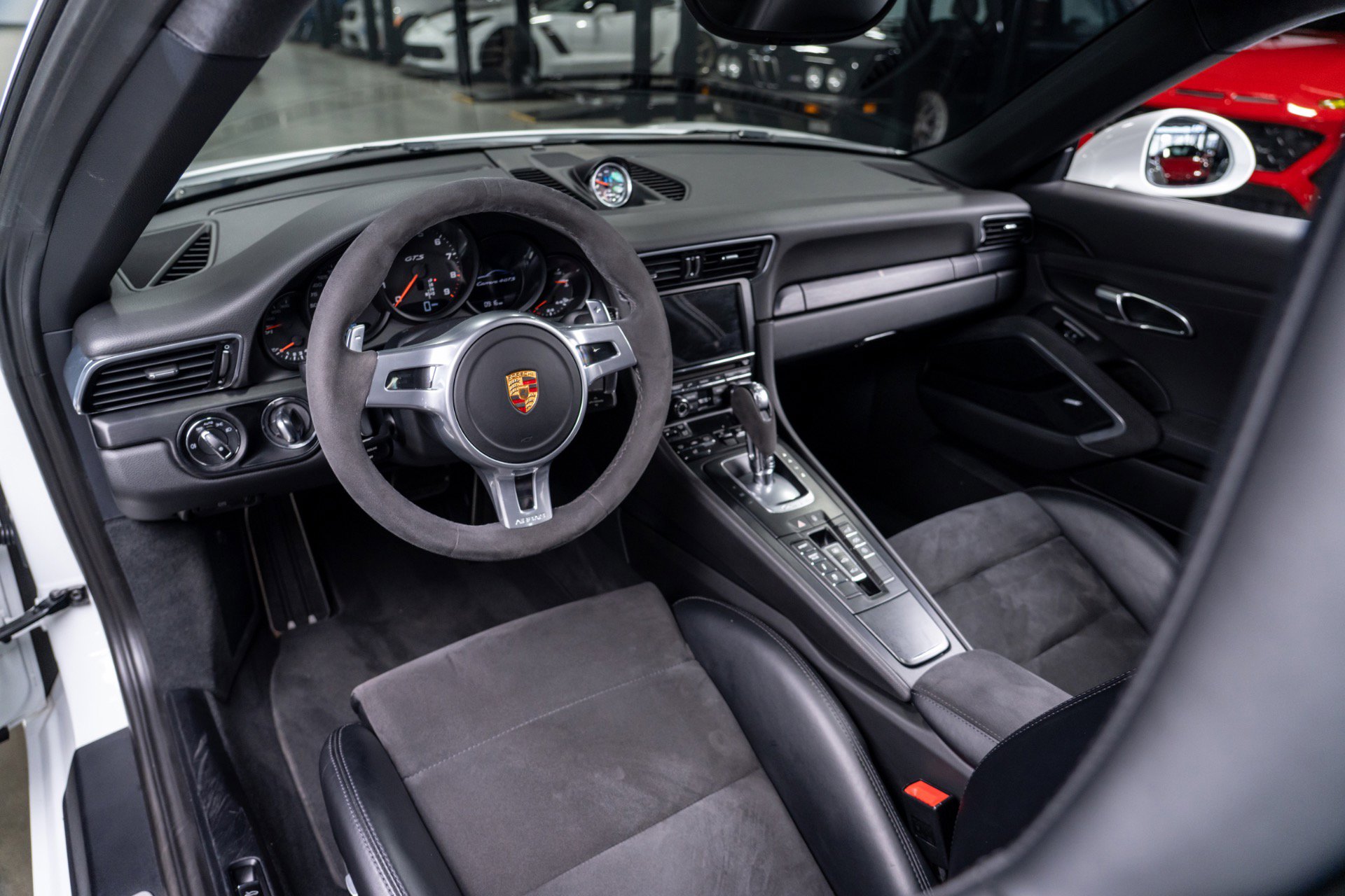 Used 2016 Porsche 911 Carrera 4 GTS AWD/4WD image 48
