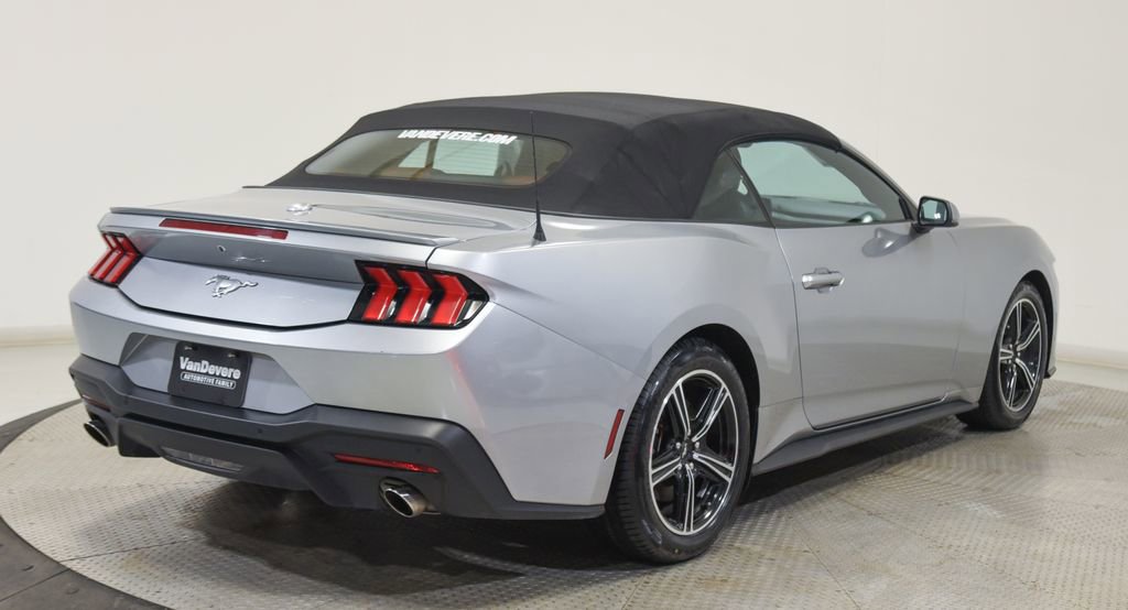 Used 2024 Ford Mustang Premium RWD image 11