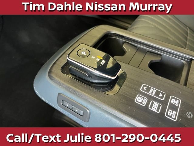 Used 2024 Nissan Ariya AWD image 31