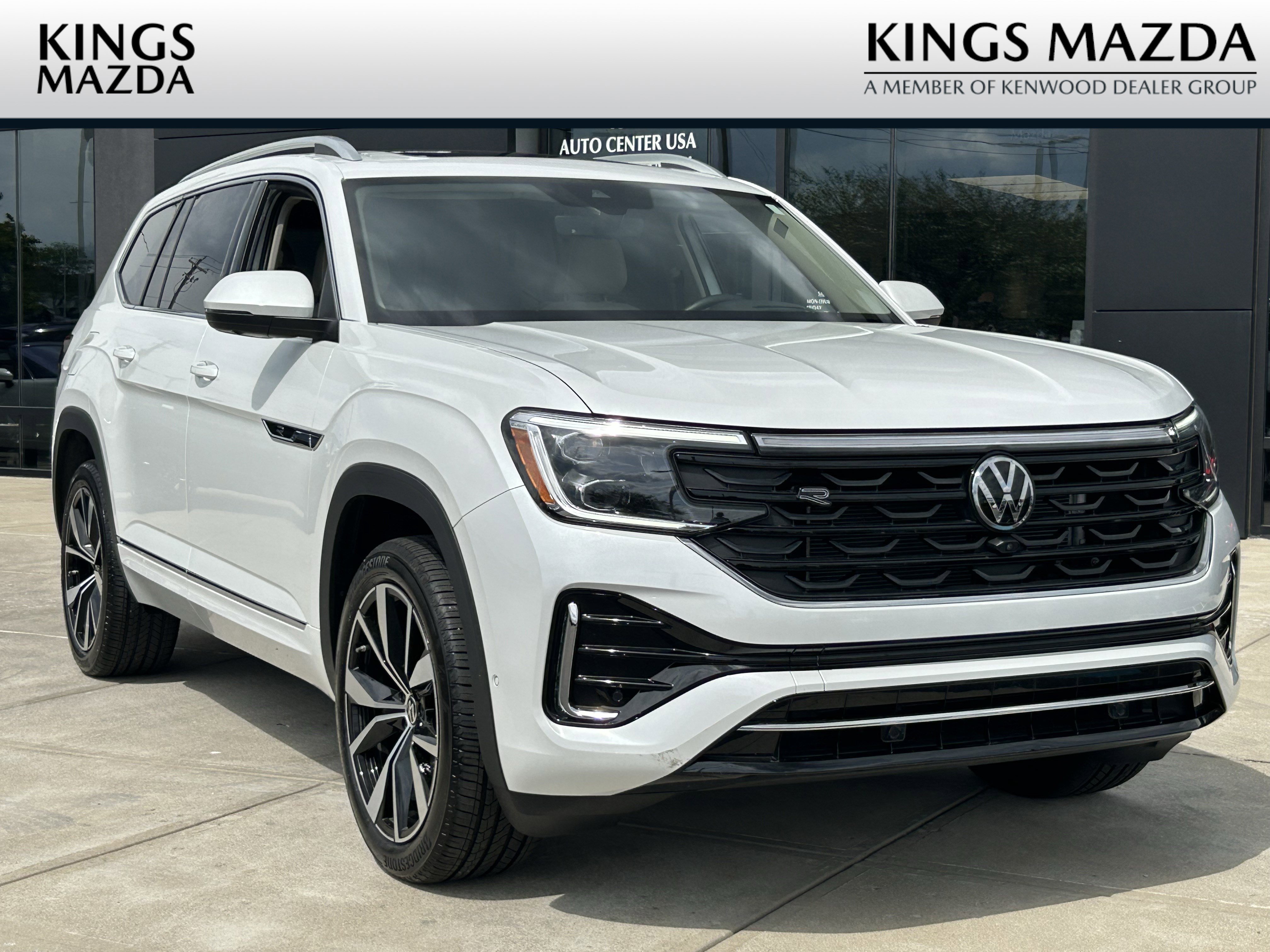 Used 2024 Volkswagen Atlas SEL Premium R-Line image 1