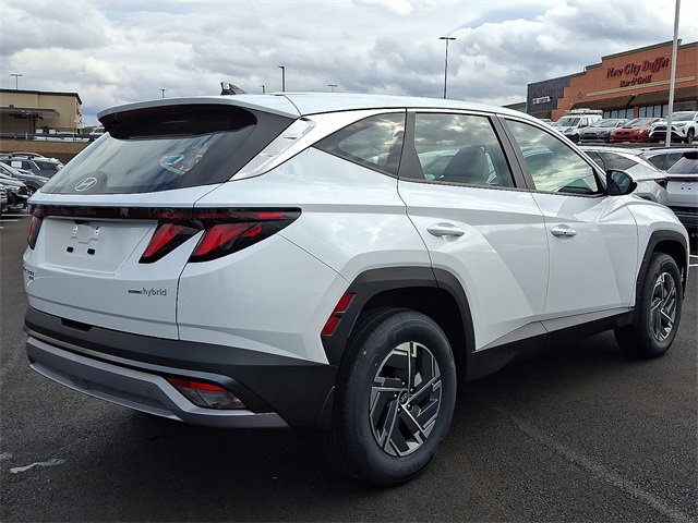New 2026 Hyundai Tucson Blue SE image 4