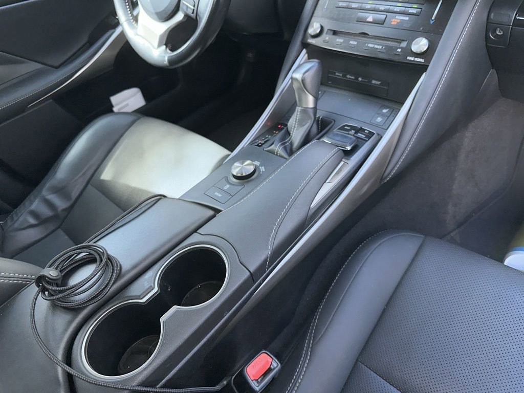 Used 2017 Lexus IS 200t 200t w/ Navigation System Package image 13