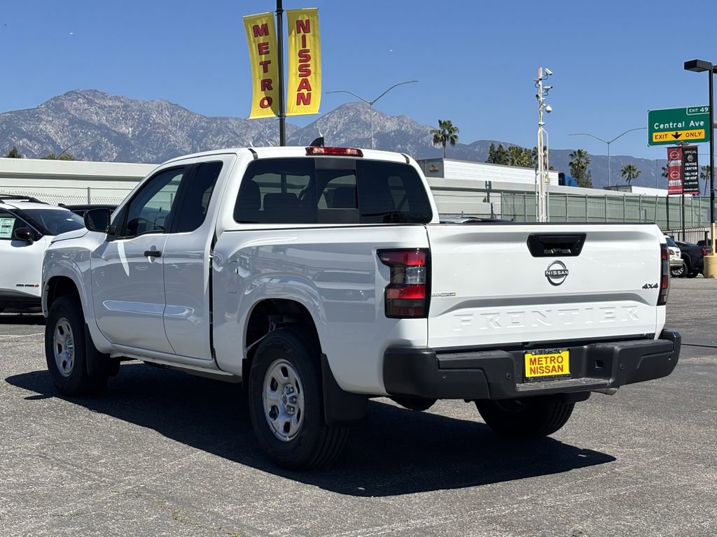 New 2026 Nissan Frontier S image 4