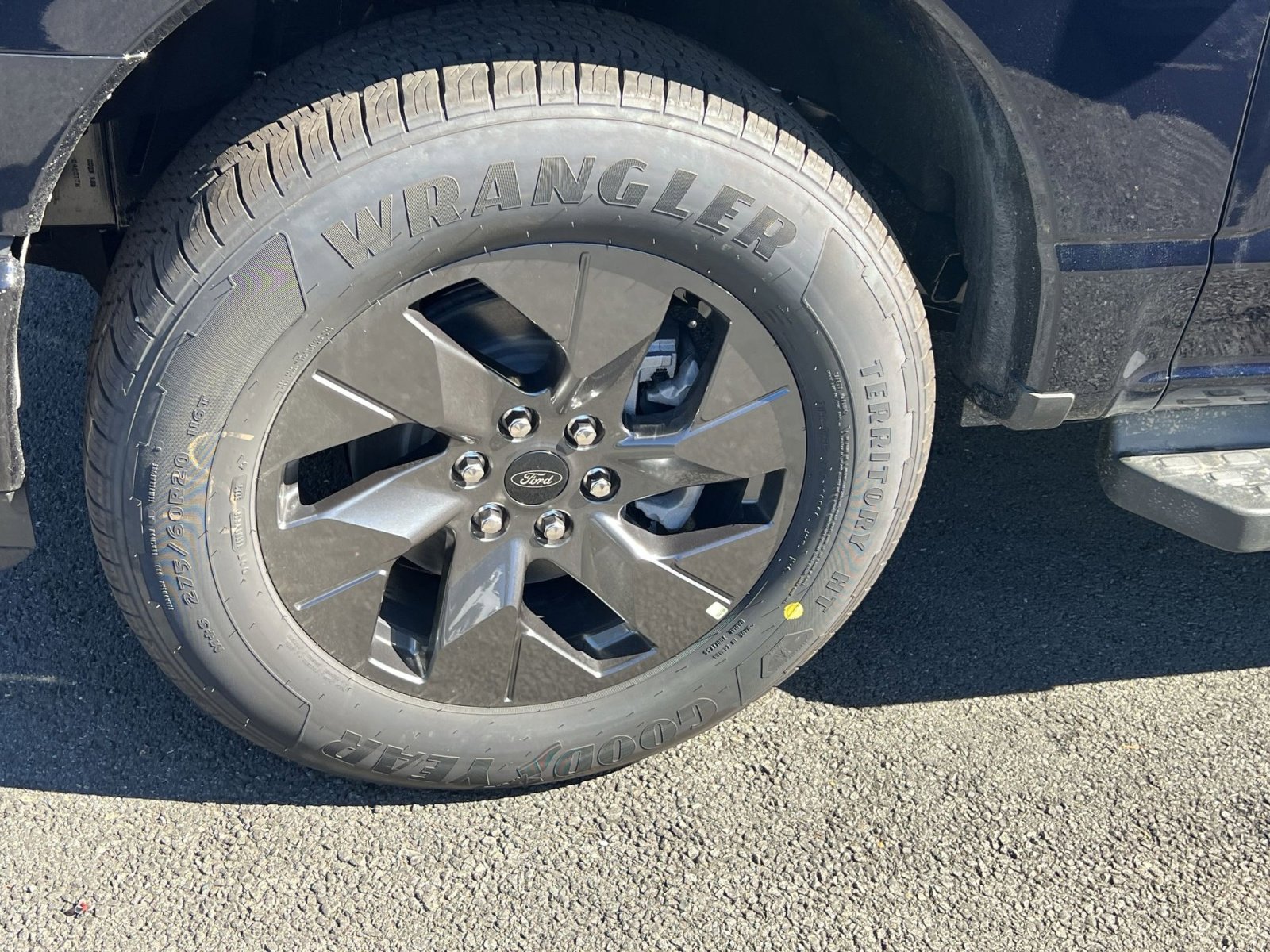 New 2025 Ford F150 Lightning Flash image 12