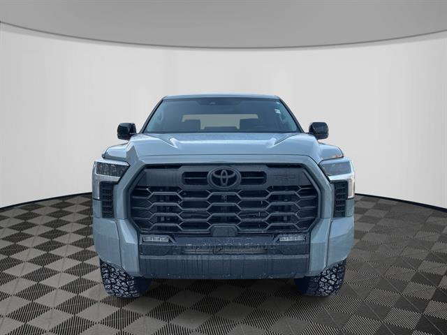 Used 2024 Toyota Tundra Limited image 2