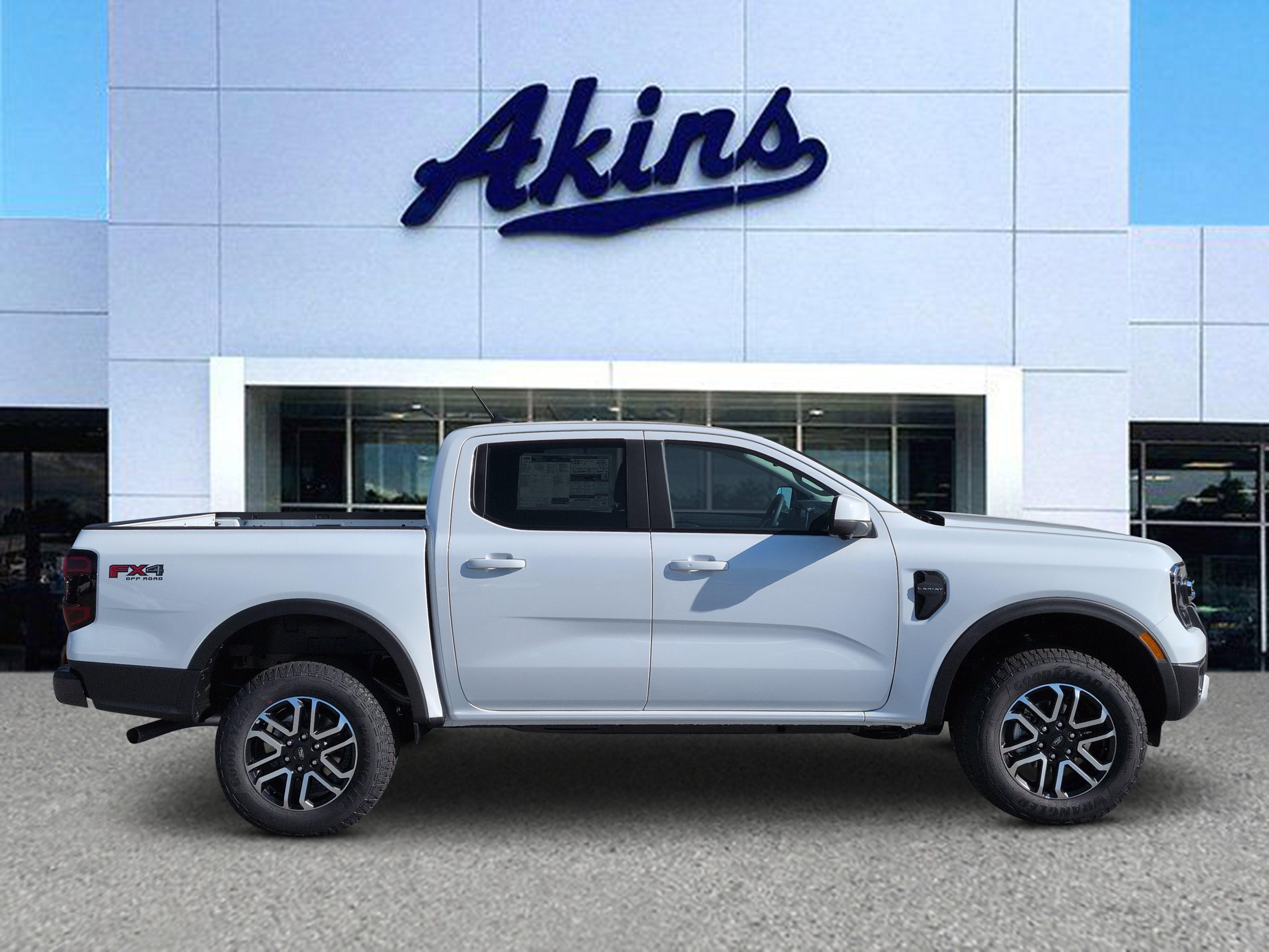 New 2026 Ford Ranger Lariat w/ FX4 Off-Road Package AWD/4WD image 1