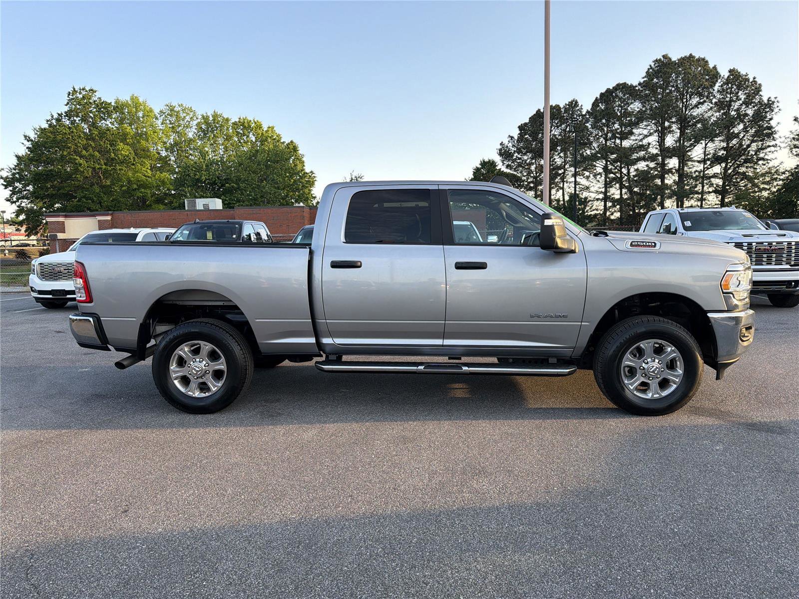 Used 2024 RAM 2500 Big Horn w/ Bed Utility Group AWD/4WD image 4