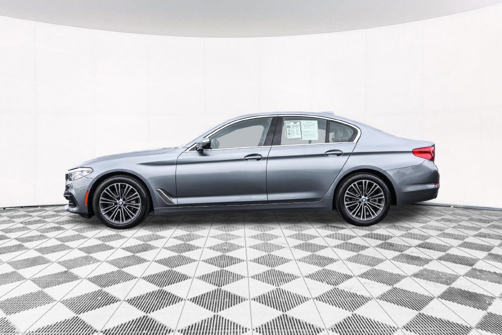 Used 2019 BMW 530i xDrive w/ Convenience Package AWD/4WD image 16